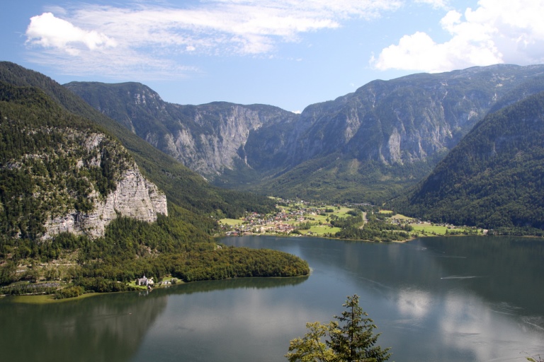 Austria The Dachstein, Soleleitungsweg/Hallstatter See, , Walkopedia