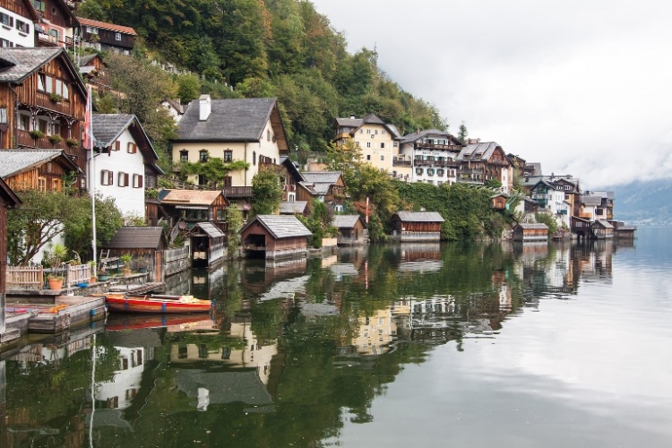 Austria The Dachstein, Soleleitungsweg/Hallstatter See, , Walkopedia