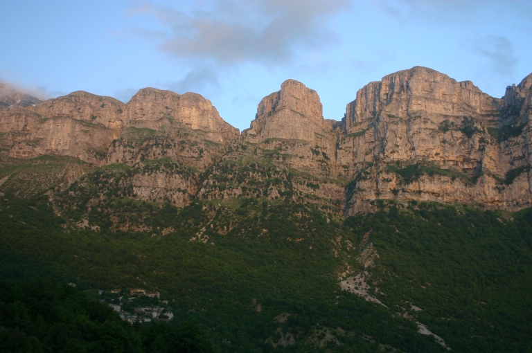 Greece, Pindos/Vikos Circuit, , Walkopedia