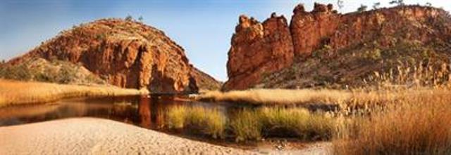 Australia Northern Territory, Larapinta Trail, Glen Helen Gorge, Walkopedia