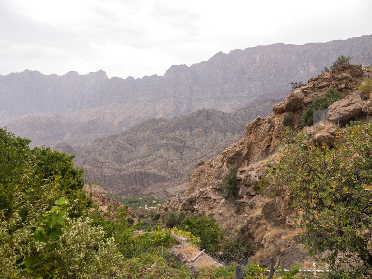 Oman Western Hajar Mts: Jebel Akhdar, Upper Wadi Mistall, Wukan, Walkopedia