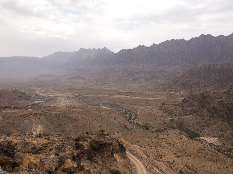 Oman Western Hajar Mts: Jebel Akhdar, Upper Wadi Mistall, Wukan, Walkopedia