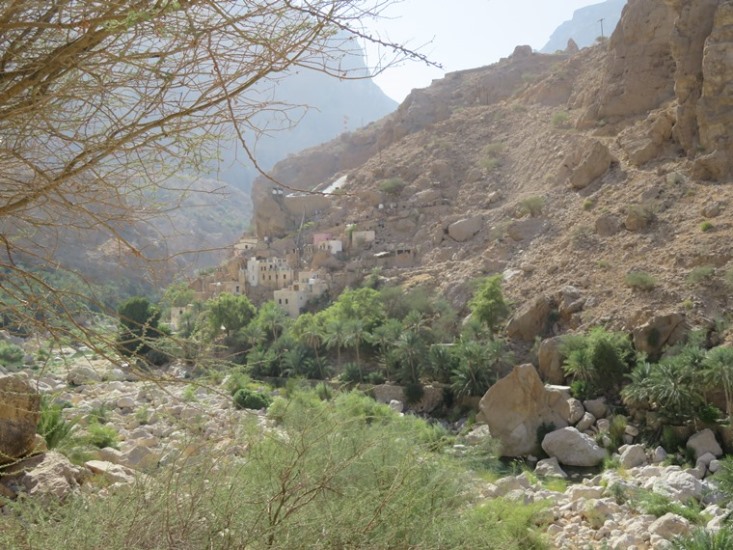 Oman Eastern Hajar Mountains, Across the Selma Pateau (E35), , Walkopedia