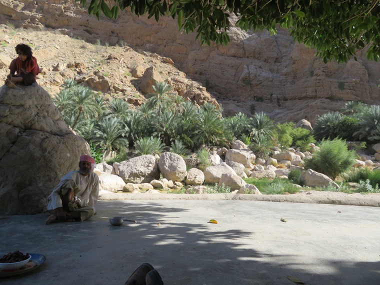 Oman Eastern Hajar Mountains, Across the Selma Pateau (E35), , Walkopedia