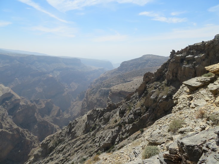 Oman Western Hajar Mts: Jebel Akhdar, Western Hajar Mountains, Across Wadi Tanuf, Walkopedia