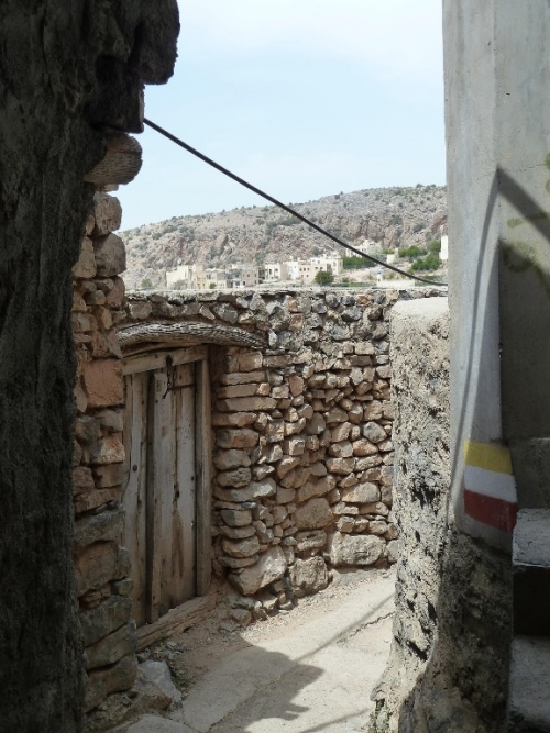 Oman Western Hajar Mts: Jebel Akhdar, Southern Sayq Rim Villages, Al Aqur , Walkopedia