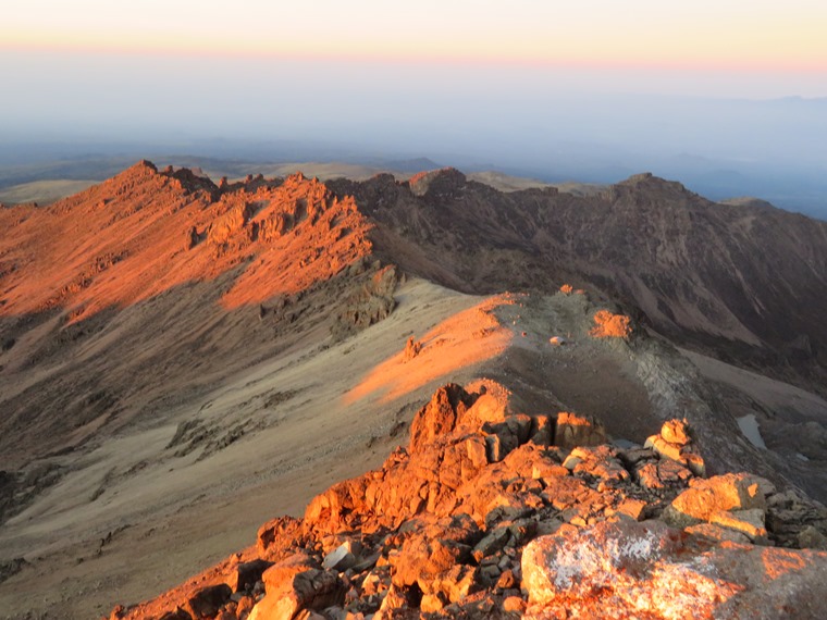 Kenya Mount Kenya, Chogoria Route, South from Lenana at dawn, Walkopedia