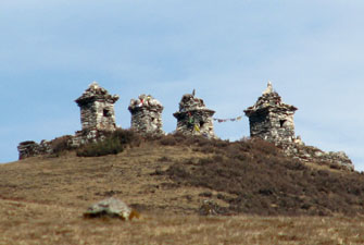 India Sikkim and nearby, Goecha La/Dzongri, Hilltop shrine, Dzongri, Walkopedia