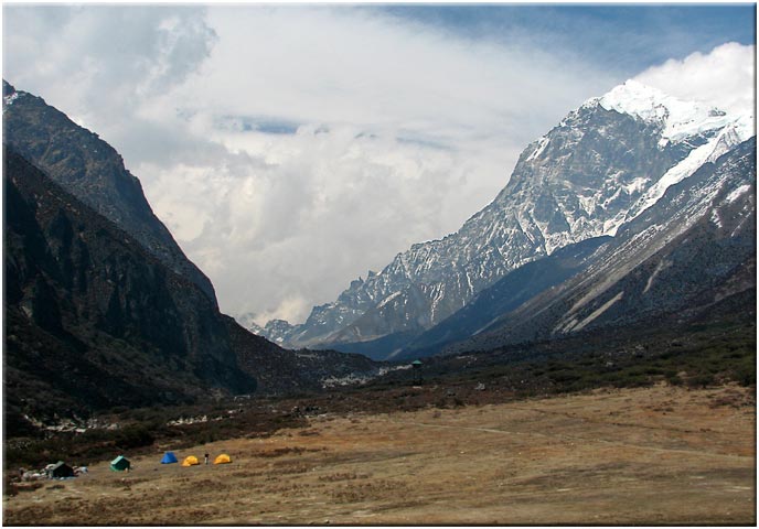 India Sikkim and nearby, Goecha La/Dzongri, Thamsing, beneath Pandim (6,691m), Walkopedia