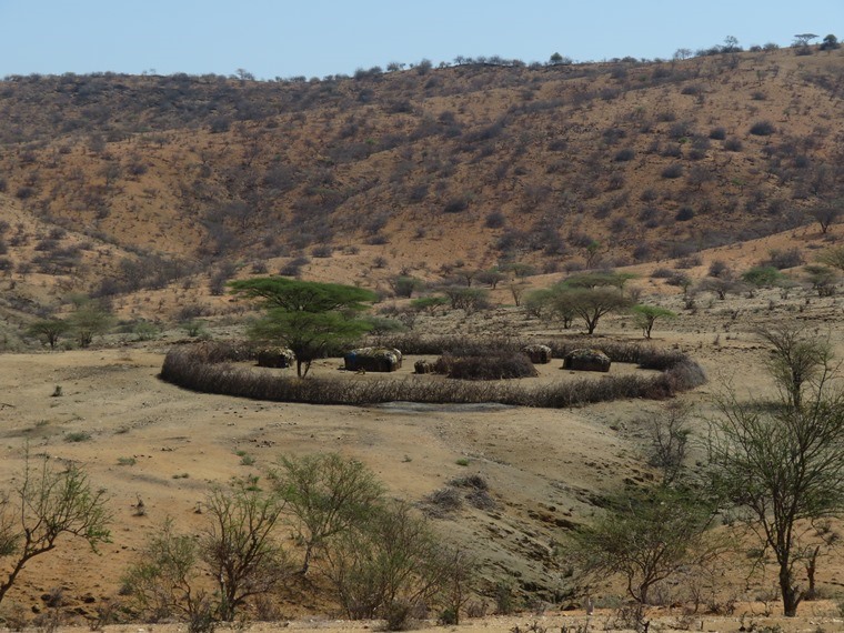 Kenya, Matthews Range Walking Safari, Matthews Range Walking Safari, Walkopedia