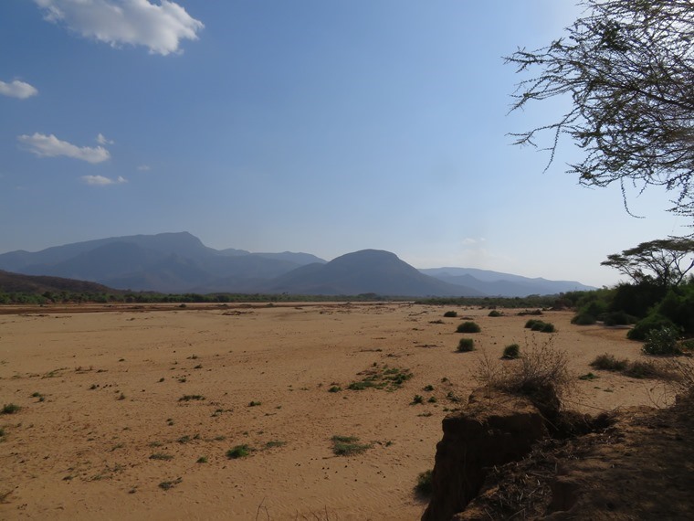 Kenya, Matthews Range Walking Safari, Matthews Range Walking Safari, Walkopedia