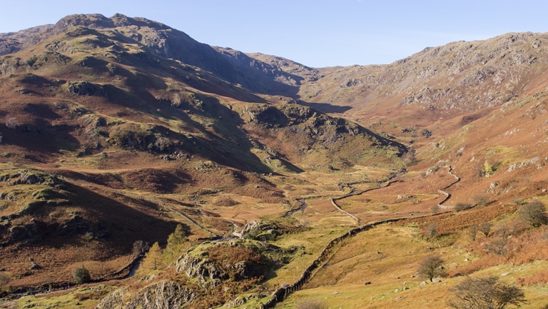 United Kingdom England Lake District, Grasmere / Far Easedale, Walk to Helm Crag , Walkopedia