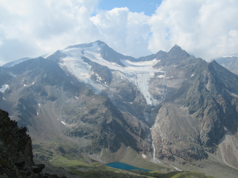 Austria Stubai Alps, Stubai Alps, Wilder Freiger from Mairspitze, Walkopedia