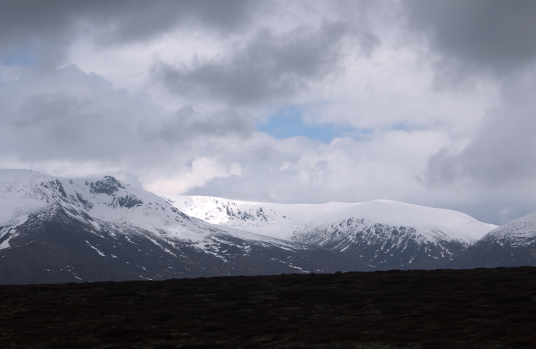 United Kingdom Scotland Cairngorms, Ben Avon, Beinn a'Bhuird and Ben Avon , Walkopedia