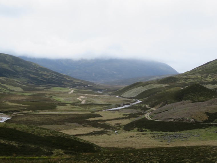 United Kingdom Scotland Cairngorms, Glen Gairn , Toward the upper glen and high hills, Walkopedia