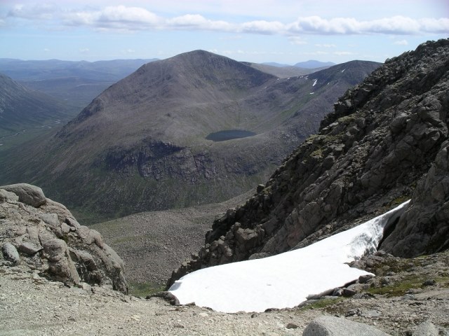 Cairn Toul - © Graham Ellis Cairn Toul and Braeriach : Cairn Toul - © Graham Ellis