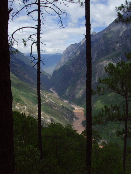 China South-west Yunnan, Tiger Leaping Gorge, Tiger Leaping Gorge, Walkopedia