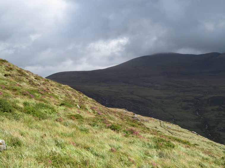 Ireland Kerry Killarney NP, Killarney National Park, Changing light, Torc Mountain, Walkopedia