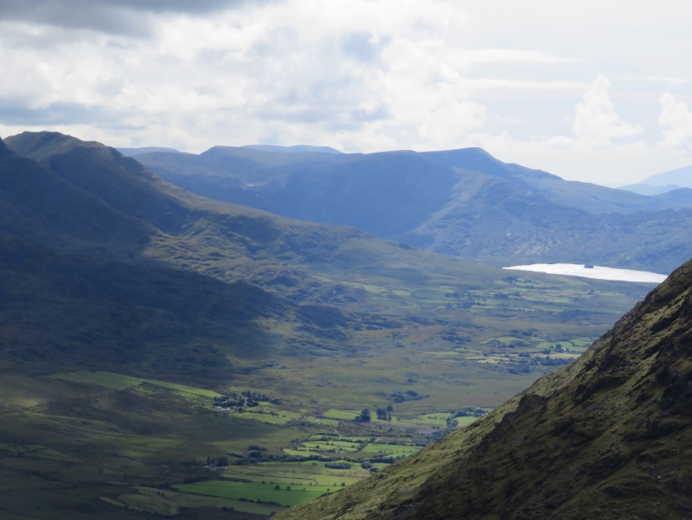 Ireland Kerry Iveragh Peninsula, Carrauntoohil, , Walkopedia