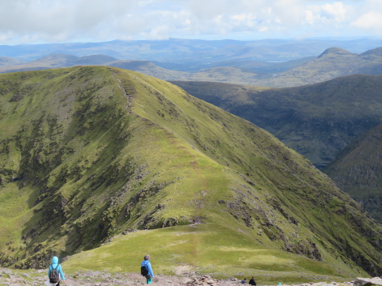 MacGillycuddy's Reeks: Descent to Cnoc na Tionne - © William Mackesy