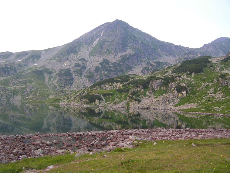 Romania Transylvania, Retezat National Park, Retezat near camp Bucura , Walkopedia