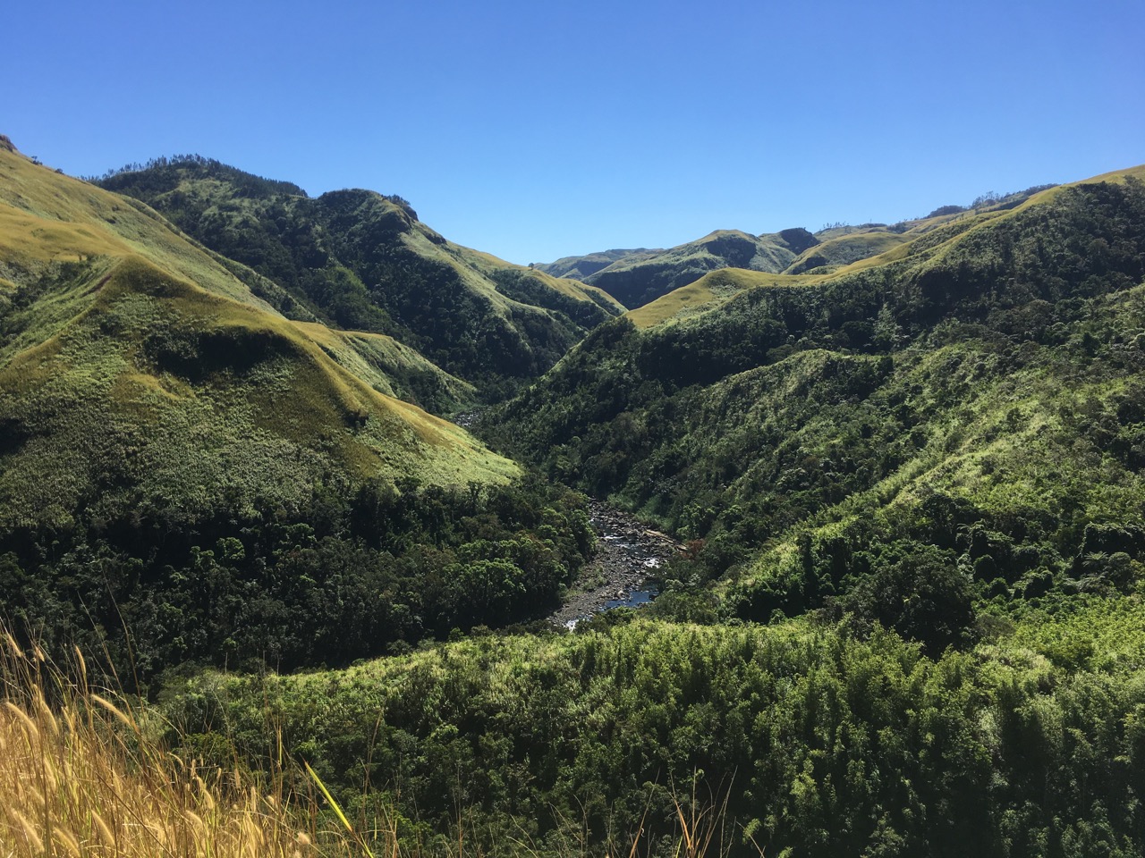 Fiji, Cross Highland Hike, Upper Sigatoka River, Viti Levu, Walkopedia