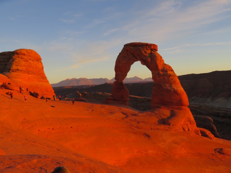 USA SW: Arches NP, Delicate Arch, The light really felt like this, Walkopedia