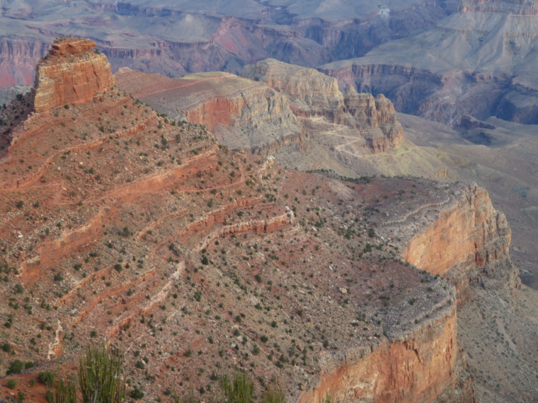 USA SW: Grand Canyon, South Kaibab Trail, O'Neill Butte, with trail, Walkopedia