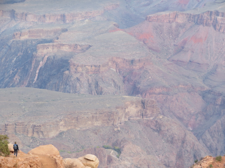 USA SW: Grand Canyon, South Kaibab Trail, Plateau Point behind, Walkopedia