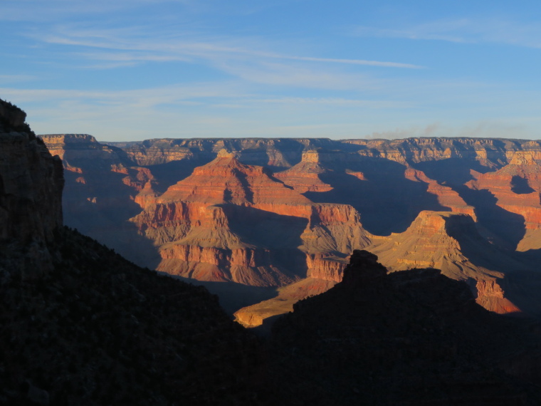 USA SW: Grand Canyon, Bright Angel Trail, Across the Canyon, late light, Walkopedia