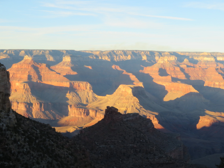 USA SW: Grand Canyon, Bright Angel Trail, Across the Canyon, late light, Walkopedia