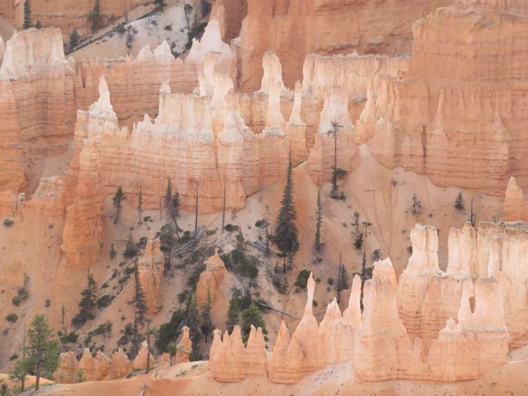 USA SW: Bryce Canyon, Queen's Garden Trails, , Walkopedia