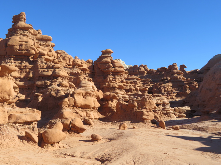 USA South-west, Goblin Valley, Utah, , Walkopedia