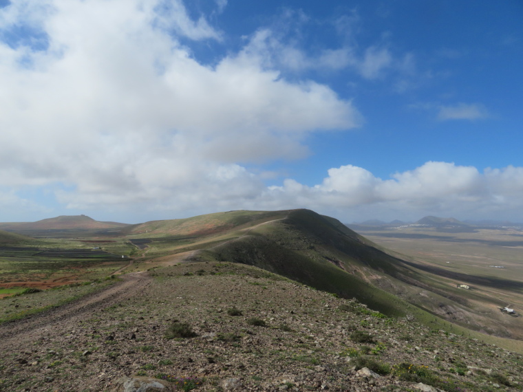 Spain Canary Islands: Lanzarote, Lanzarote, South along the escarpment from Morro Alto, near Teguise, Walkopedia