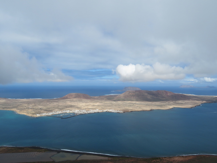 Spain Canary Islands: Lanzarote, Isla Graciosa , , Walkopedia