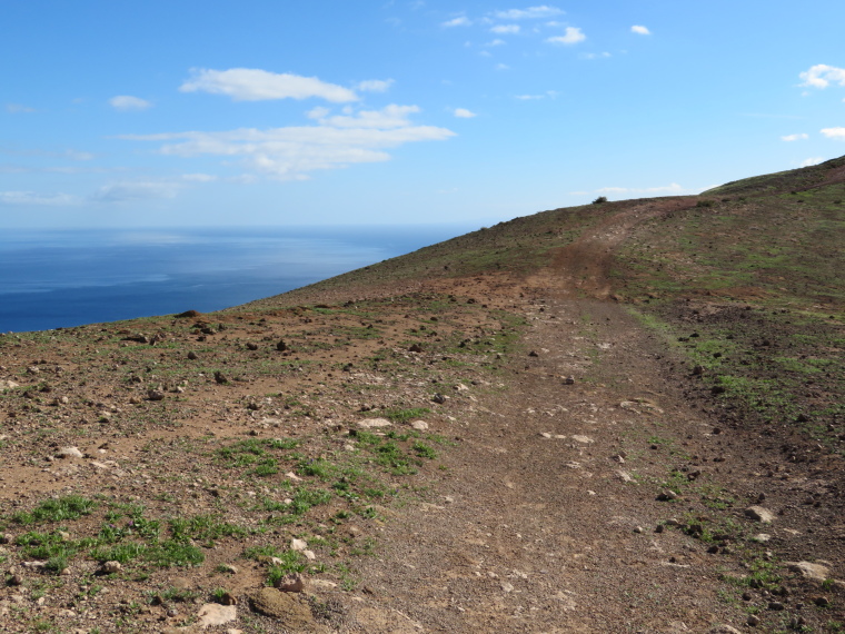 Spain Canary Islands: Lanzarote, La Geria; Montana Tinasoria , , Walkopedia