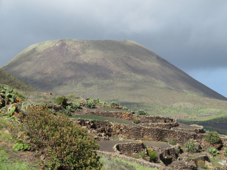 Spain Canary Islands: Lanzarote, Los Helechos and West of Maguez , , Walkopedia