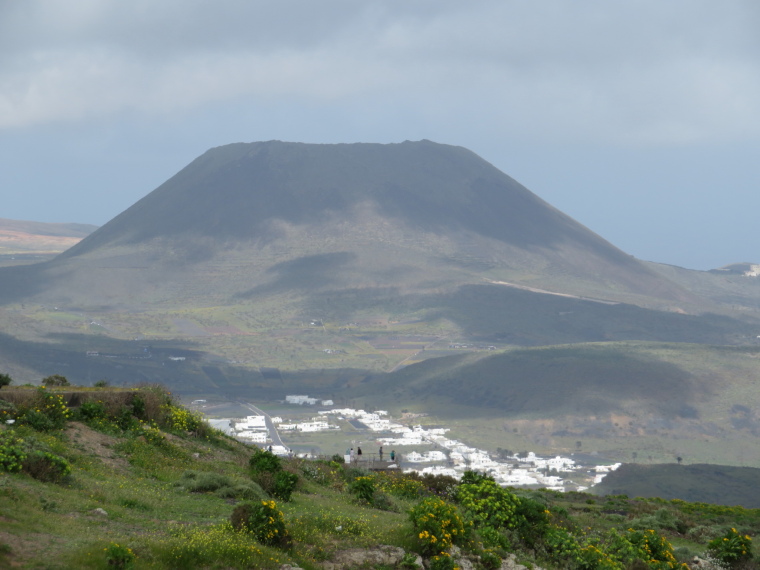 Spain Canary Islands: Lanzarote, Montana Corona , Towards Maguez and Corona from south of Haria, Walkopedia