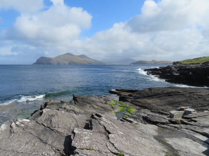 Ireland Kerry/Cork, Ireland's SW Peninsulas, Iveragh, looking north from Valentia Island, Walkopedia