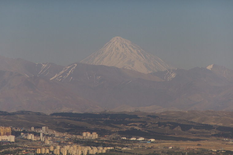 Iran, Damavand, Damavand, Walkopedia