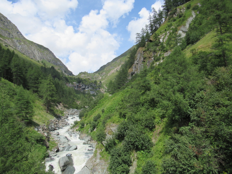 Austria Hohe Tauern, Above Virgental Valley, Up lower Dorfer Tal, Walkopedia