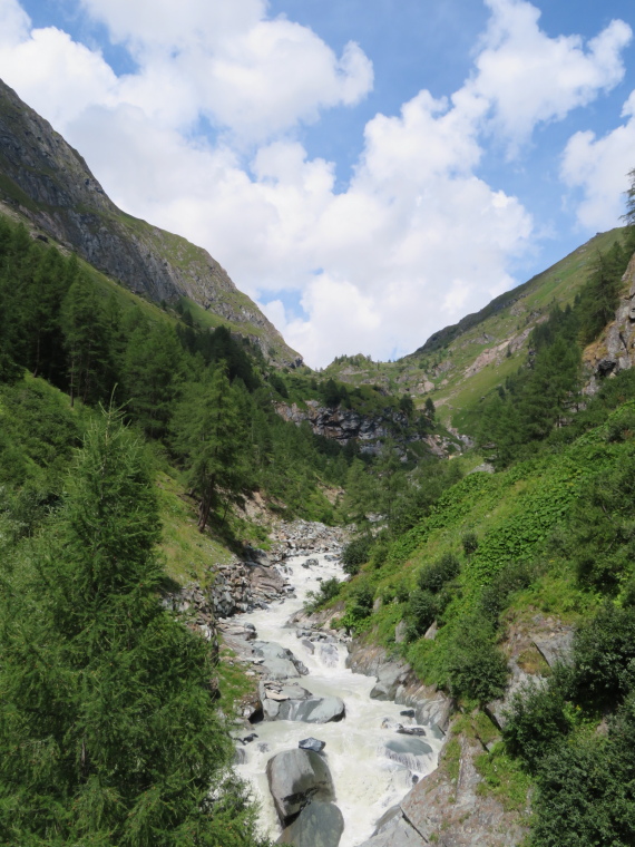 Austria Hohe Tauern, Above Virgental Valley, Up lower Dorfer Tal, Walkopedia