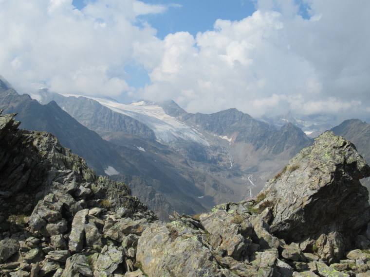 Austria Stubai Alps, Above Nurenberger Hut; Mairspitze, Wilder Freiger, Mairspitze Col, Walkopedia