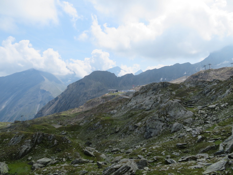 Austria Hohe Tauern, Kaprun Valley, Across Kitzenstein bowl, Walkopedia
