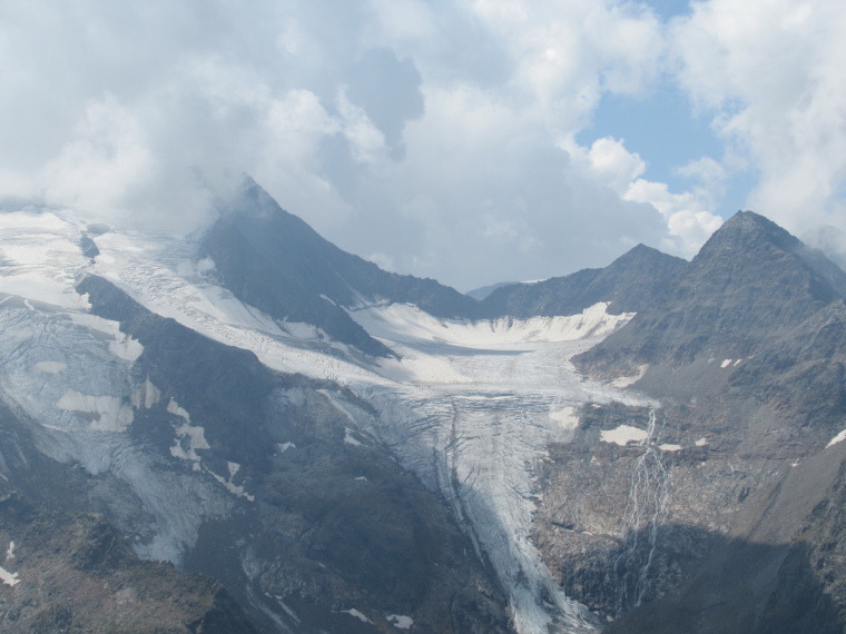 Austria Stubai Alps, Around the Sulzenau Hut , , Walkopedia