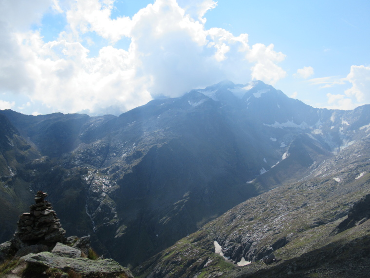 Austria Stubai Alps, Mairspitze, South from Mairspitze path, Walkopedia