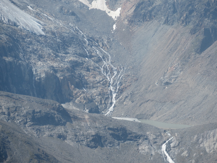 Austria Stubai Alps, Mairspitze, New lake above Sulzenau Hut, where a glacier is on the map, Walkopedia