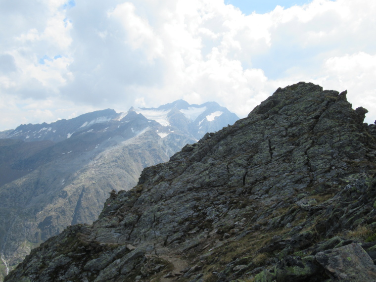 Austria Stubai Alps, Mairspitze, From high Mairspitze ridge, Walkopedia