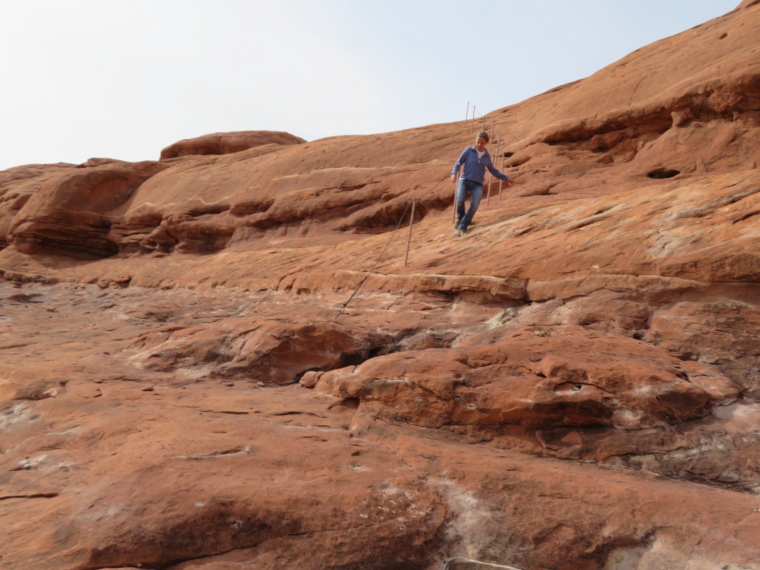 USA SW: Canyonlands NP, Circuit above Squaw Flats, the Needles, , Walkopedia