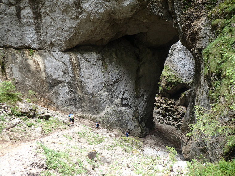 Romania Transylvania, Apuseni Mountains, Cetatile Ponorului cave entrance, Walkopedia